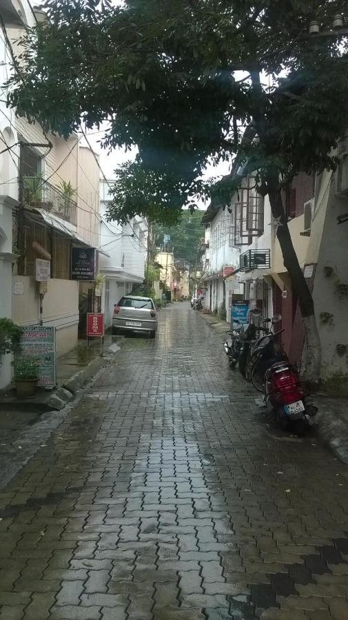 Spice Holidays Kochi Exterior foto